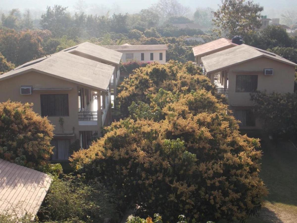 Corbett Aroma Park Hotel Rámnagar Kültér fotó