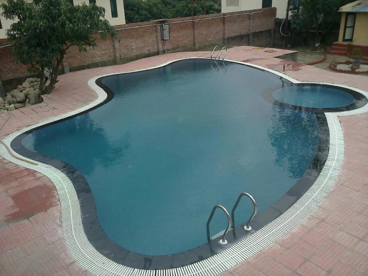 Corbett Aroma Park Hotel Rámnagar Kültér fotó